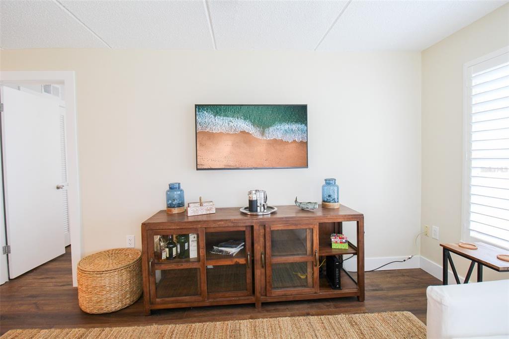 BEACH HARBOR CLUB - Residential Lease