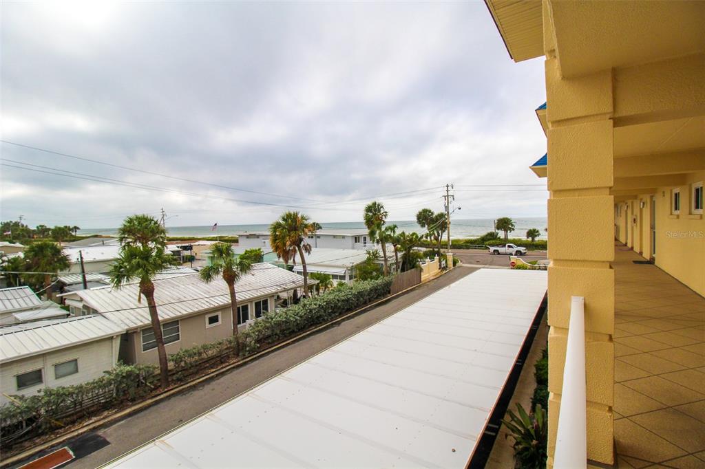 BEACH HARBOR CLUB - Residential Lease