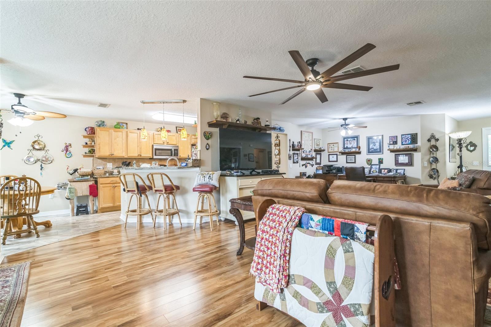 TOP/WORLD AVALON UN 01 PRCL A - Residential