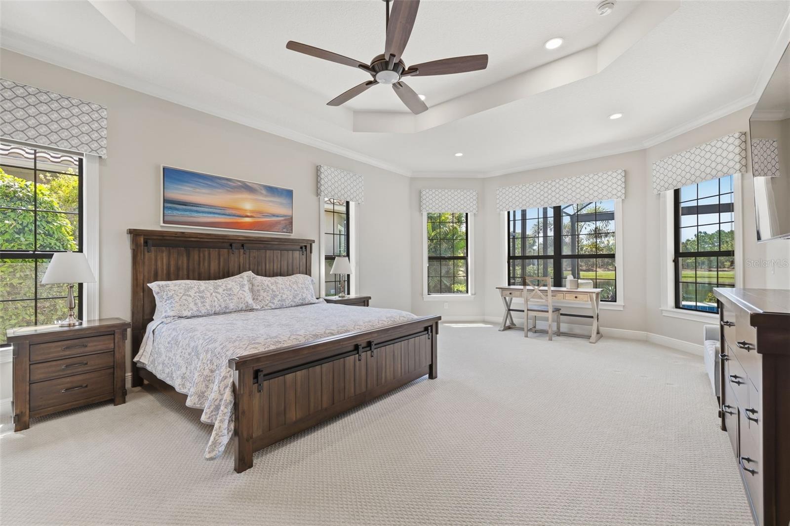 COUNTRY CLUB EAST AT LAKEWD RNCH VV1 - Residential