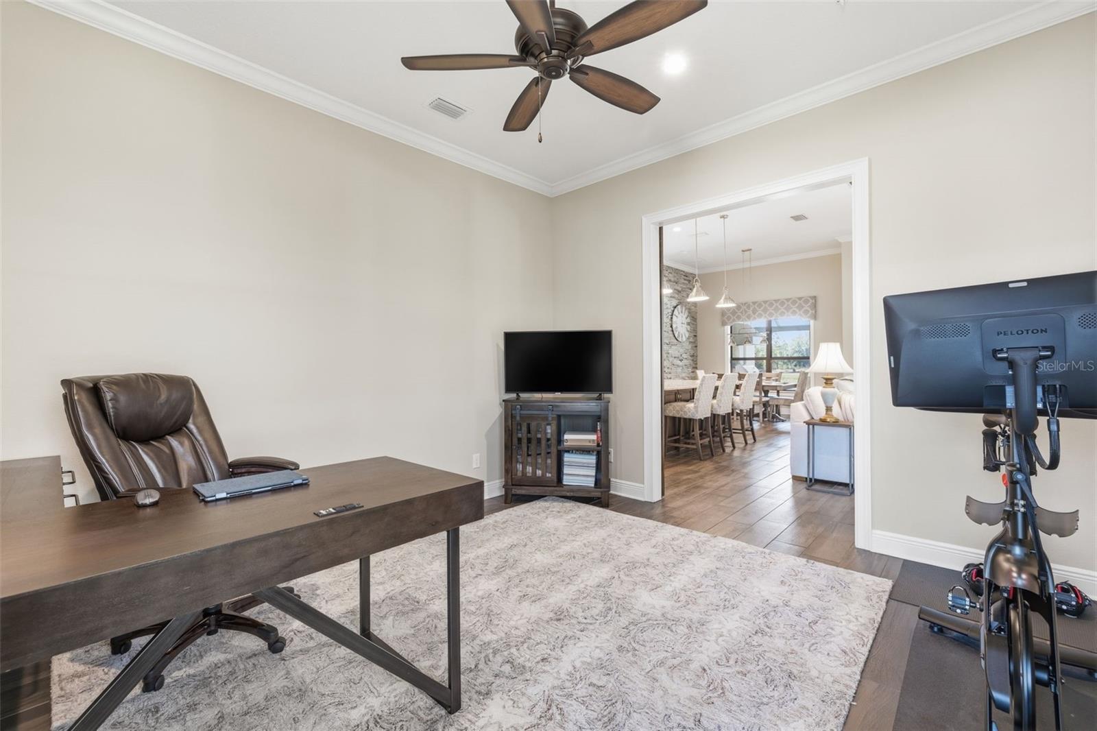 COUNTRY CLUB EAST AT LAKEWD RNCH VV1 - Residential