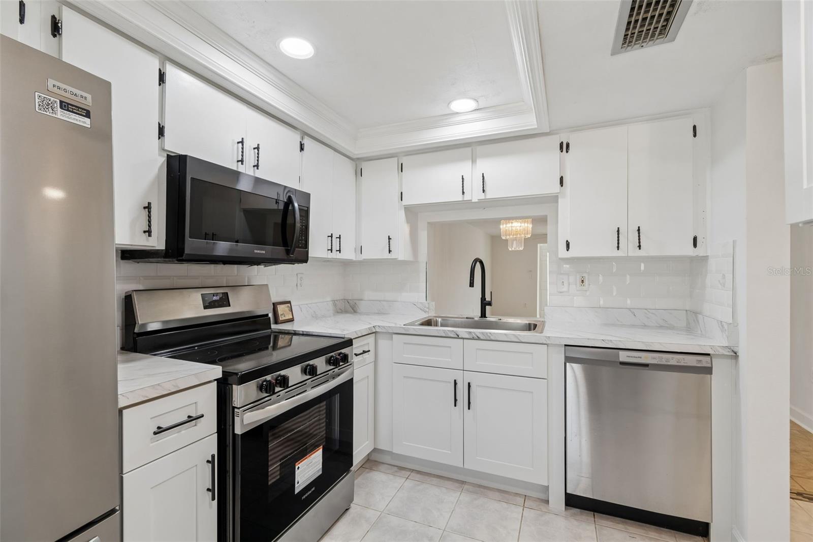 GARDENS BEACON SQUARE - Residential