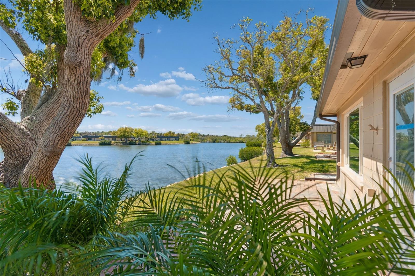 GARDENS BEACON SQUARE - Residential