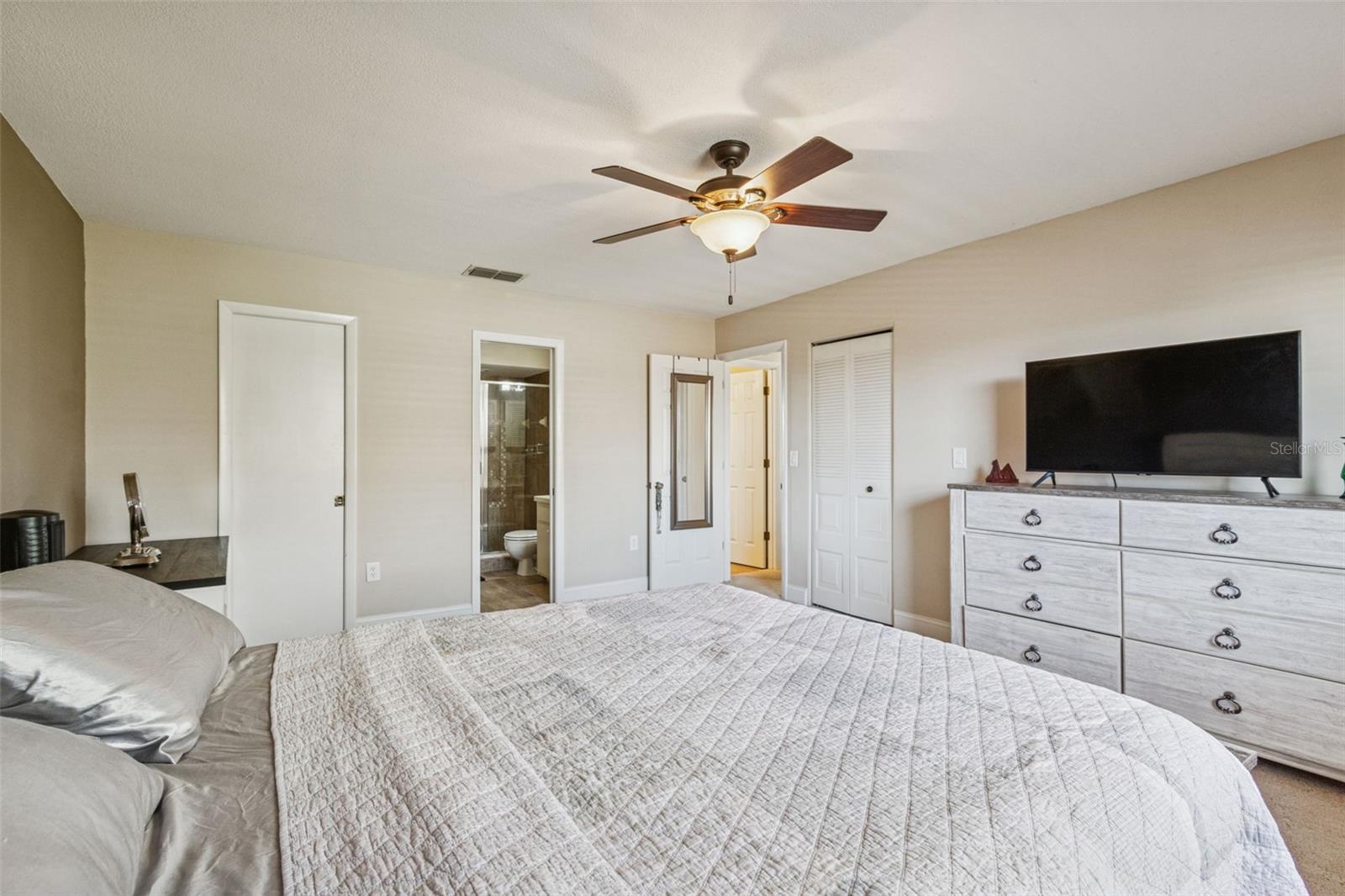 COURTYARD VILLAS - Residential