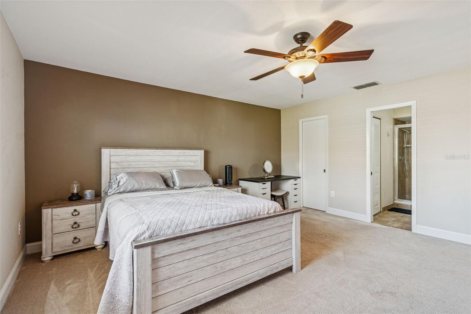 COURTYARD VILLAS - Residential