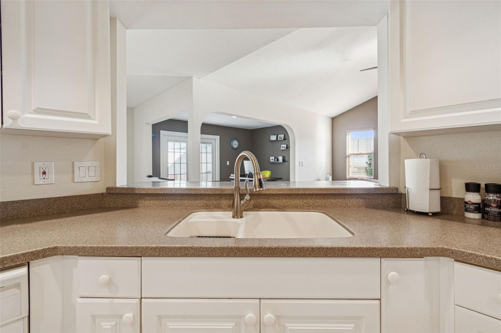 COURTYARD VILLAS - Residential