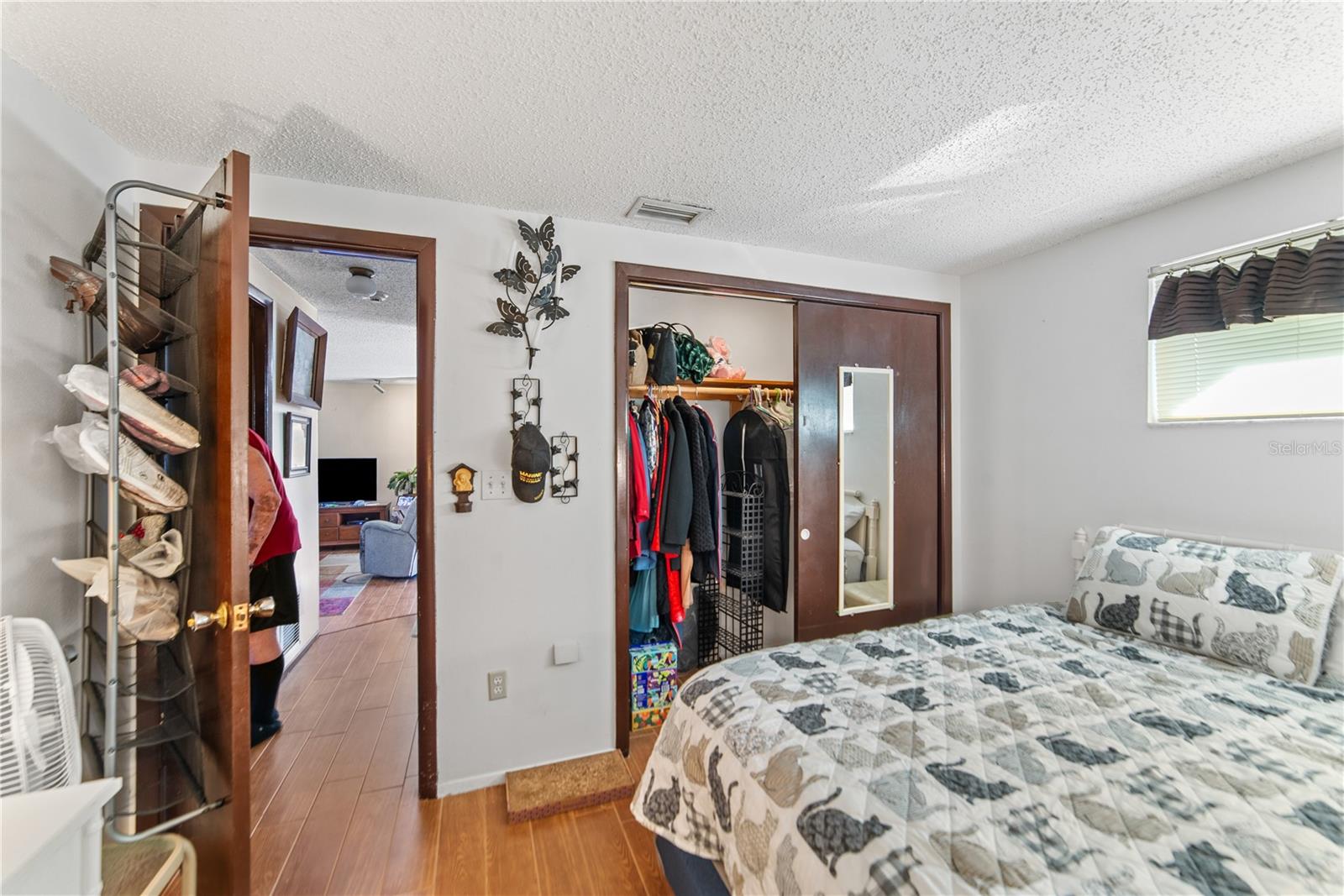 HILLANDALE - Residential