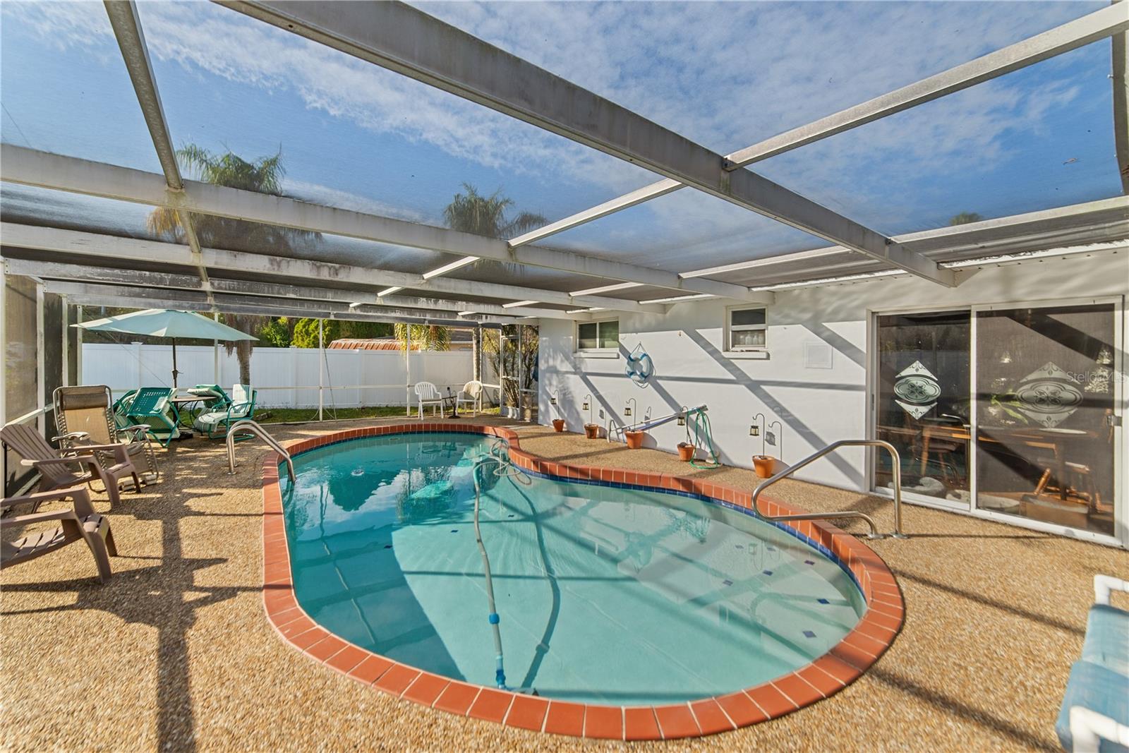 HILLANDALE - Residential