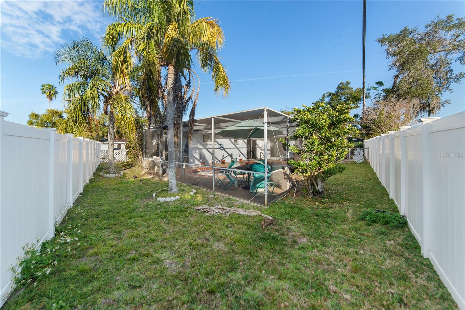 HILLANDALE - Residential