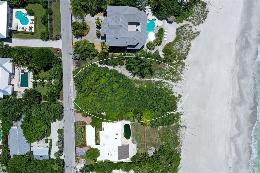 SLEEPY LAGOON - Land