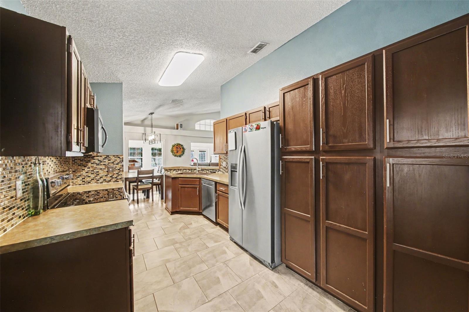 ROYAL OAK ESTATES - Residential