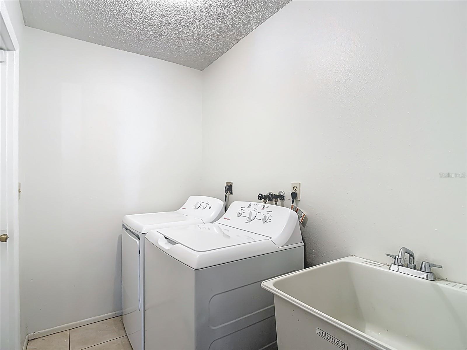 BEACON WOODS EAST CLAYTON VILLAGE PH 02 - Residential