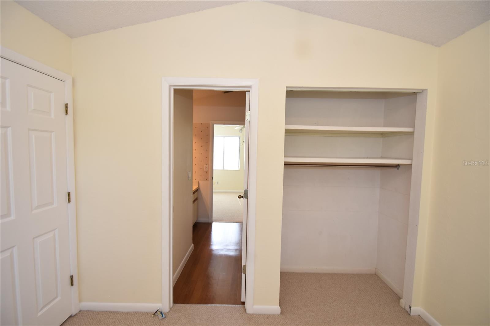 LAKE FOREST - Residential Lease