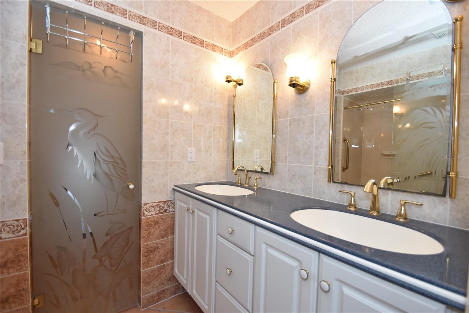 LAKE FOREST - Residential Lease