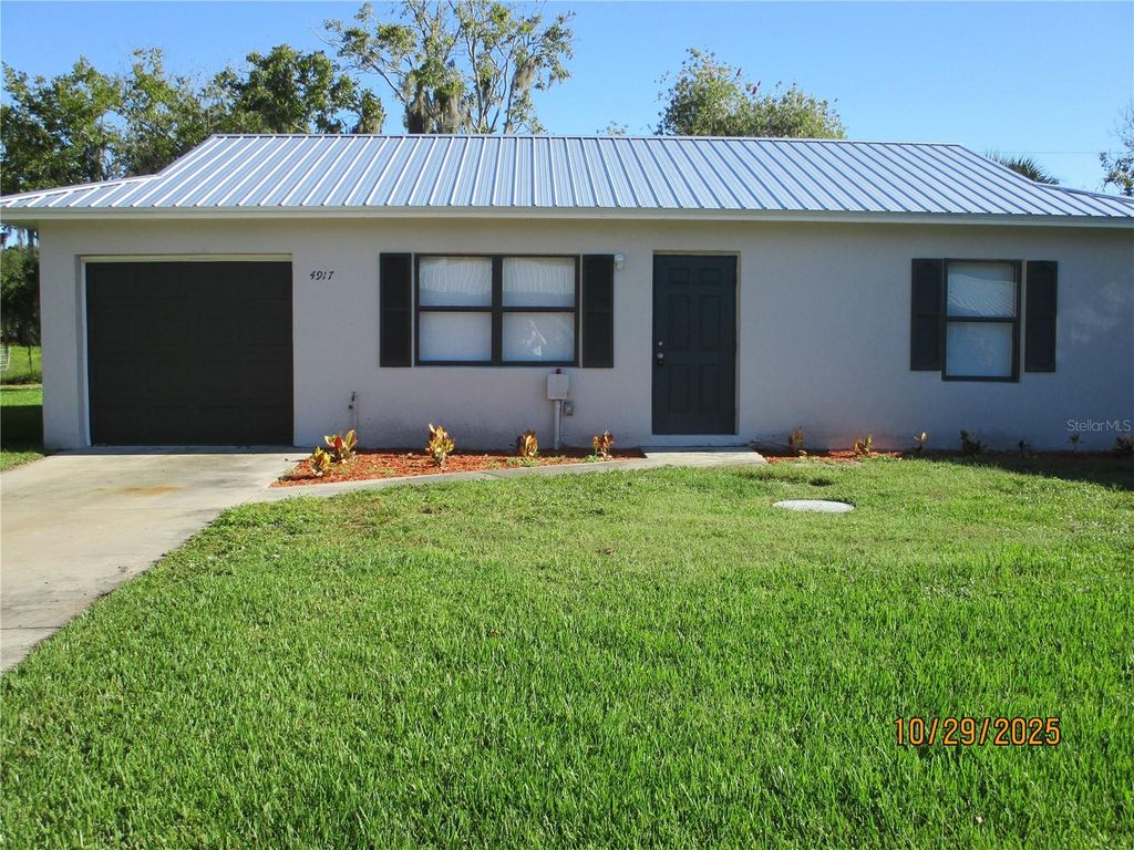 Photo of 4917 SE 42nd Street, Okeechobee, FL 34974 (MLS # OK225693)
