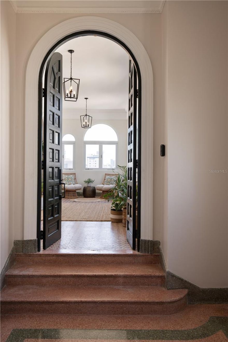 Nestled within Cond. Borinquen Park, a classical building in Condado, Puerto Rico, this 5,200 sq. ft. one-of-a-kind penthouse offers a rare blend of old-world charm and modern luxury. Enjoy 360-degree views of the city and ocean through expansive windows that flood the living spaces with natural light and create a serene, captivating ambiance. The 2,000 sq. ft. private rooftop terrace is perfect for entertaining or relaxing with the backdrop of the sea.

Inside, the home preserves its original charm with 11-foot-high ceilings, beautiful arches, and vintage tile, while offering all the comforts of a modern renovation. The gourmet kitchen, outfitted with high-end appliances, opens to spacious living and dining areas, ideal for hosting or quiet family moments. The master bedroom features a walk-in closet and en-suite bath, while four additional bedrooms provide privacy and comfort.

With a private lobby and entrance, every detail in this apartment has been thoughtfully designed. Located in the heart of Condado, it's within walking distance to top private schools, beaches, restaurants, shops, and entertainment. Quick access to major highways makes exploring the rest of the island effortless.

Experience the luxury, elegance, and warmth of this exceptional penthouse perfect as a temporary residence or a private retreat in one of San Juan's most coveted neighborhoods.