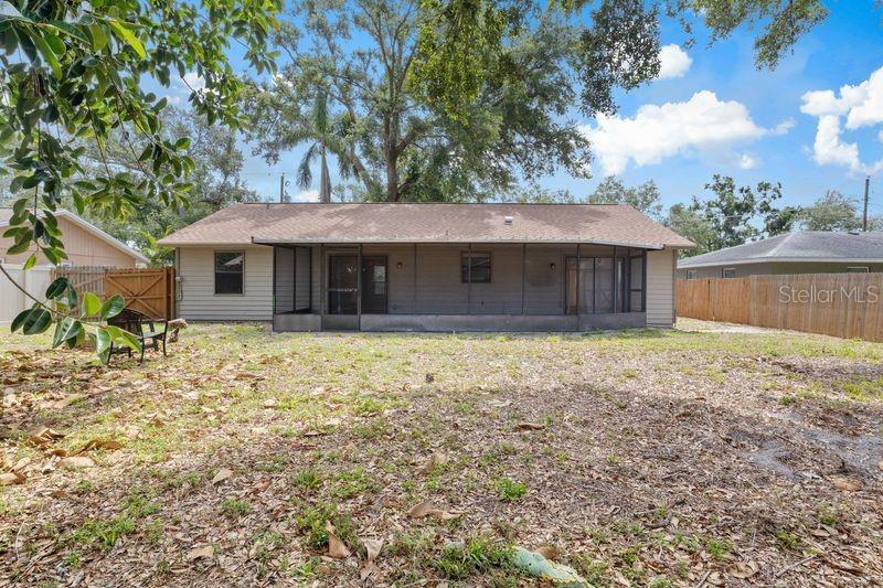 920 36TH STREET W