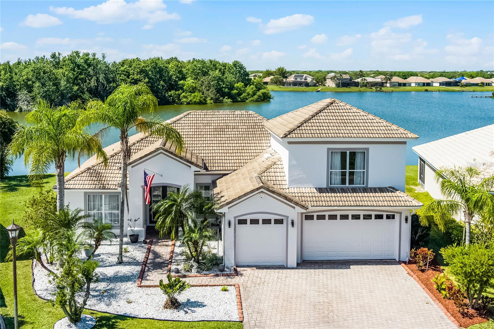 3561 SOMERSET CIRCLE