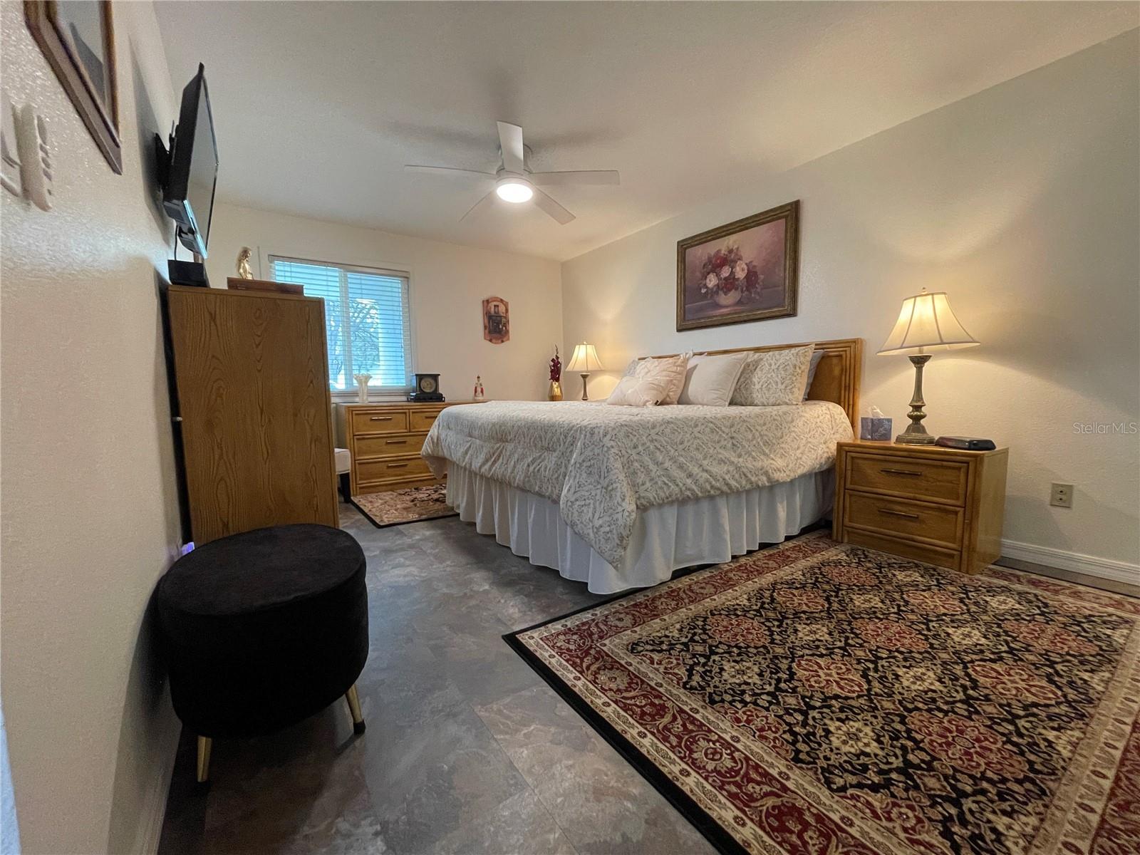 LIVE OAK VILLAGE CONDO - Residential