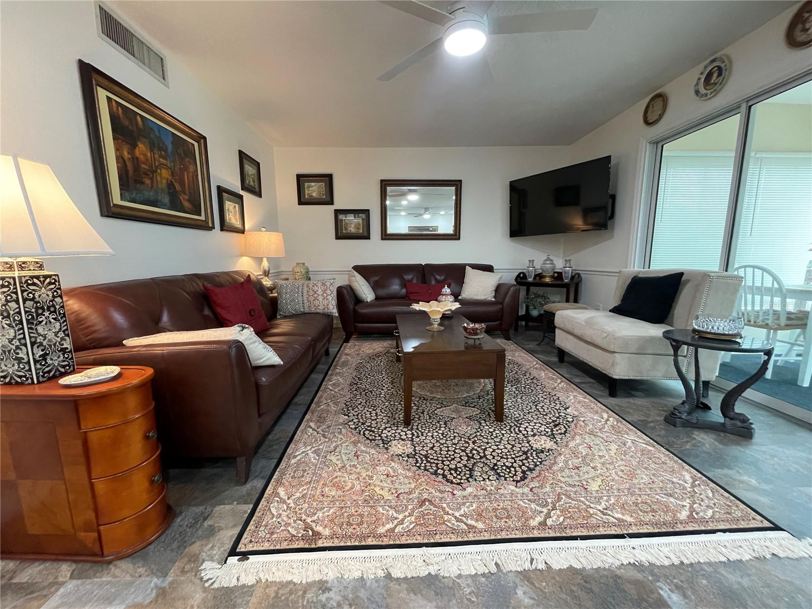 LIVE OAK VILLAGE CONDO - Residential