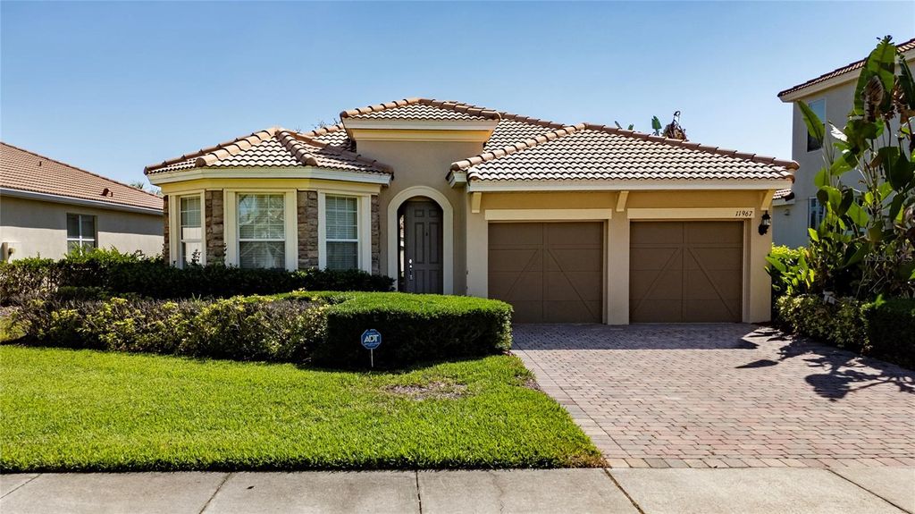 Photo of 11967 Xenia Lane, Orlando, FL 32827 (MLS # O6409188)