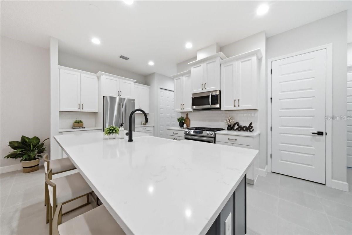 AVALONIA SUB - Residential