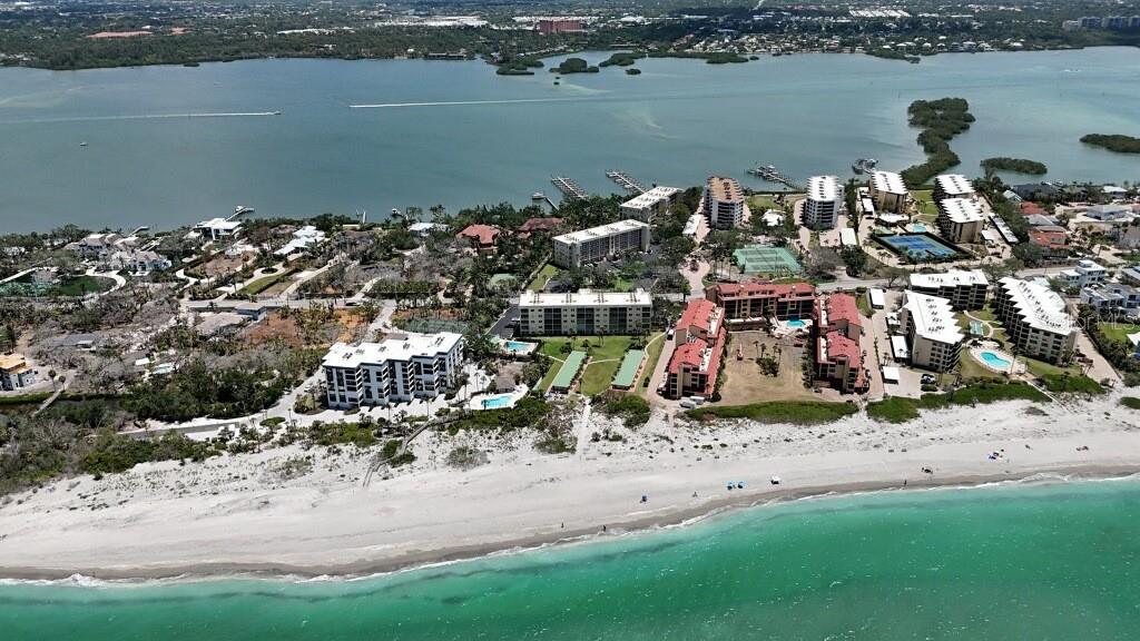 BAY TREE CLUB - Residential Lease