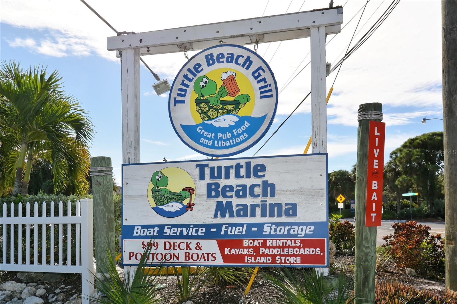 BAY TREE CLUB - Residential Lease