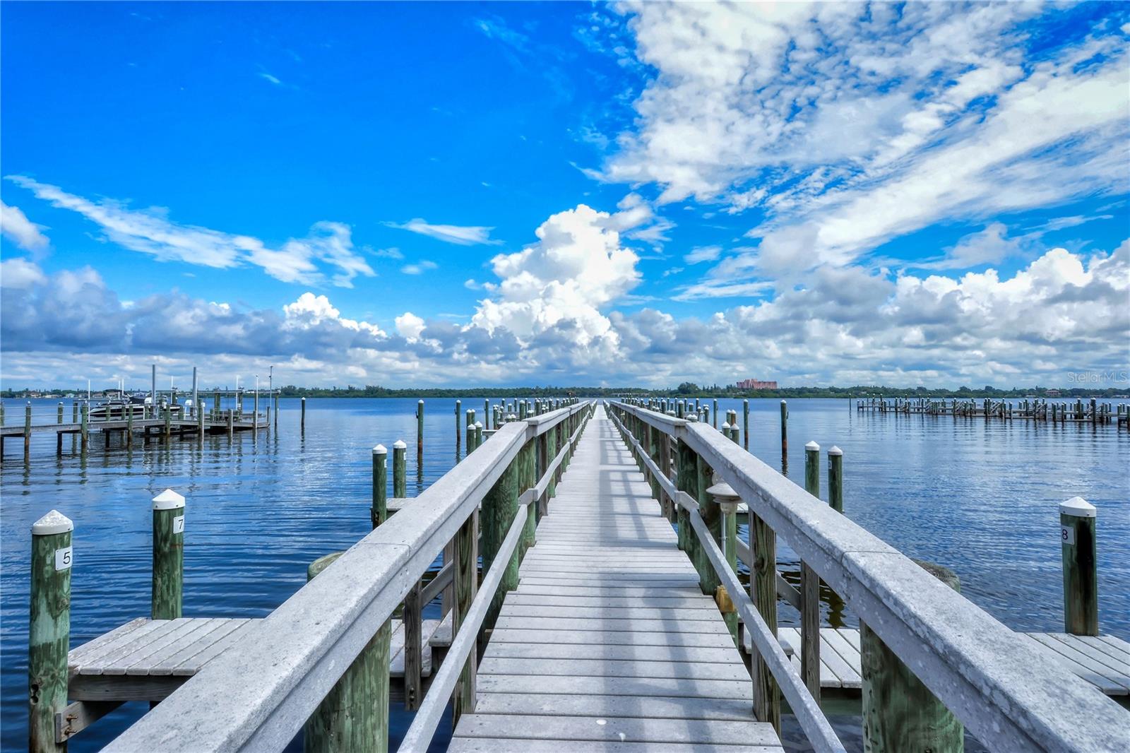 BAY TREE CLUB - Residential Lease