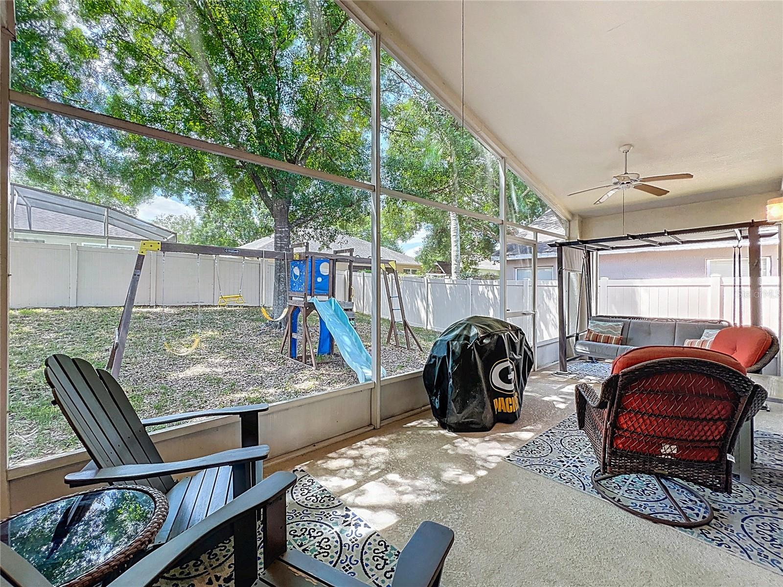 CEDAR GLEN OF ALOMA WOODS - Residential