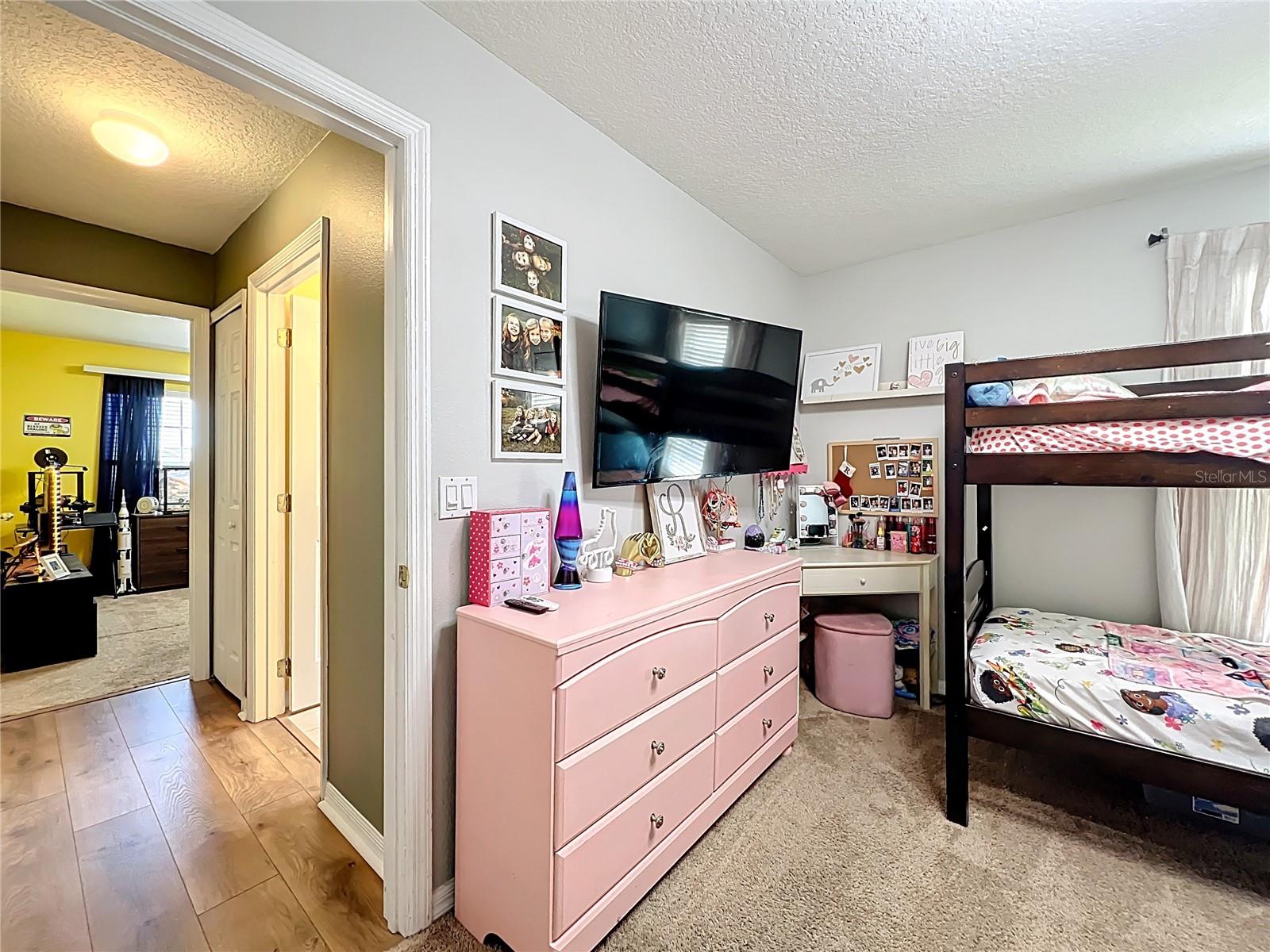 CEDAR GLEN OF ALOMA WOODS - Residential