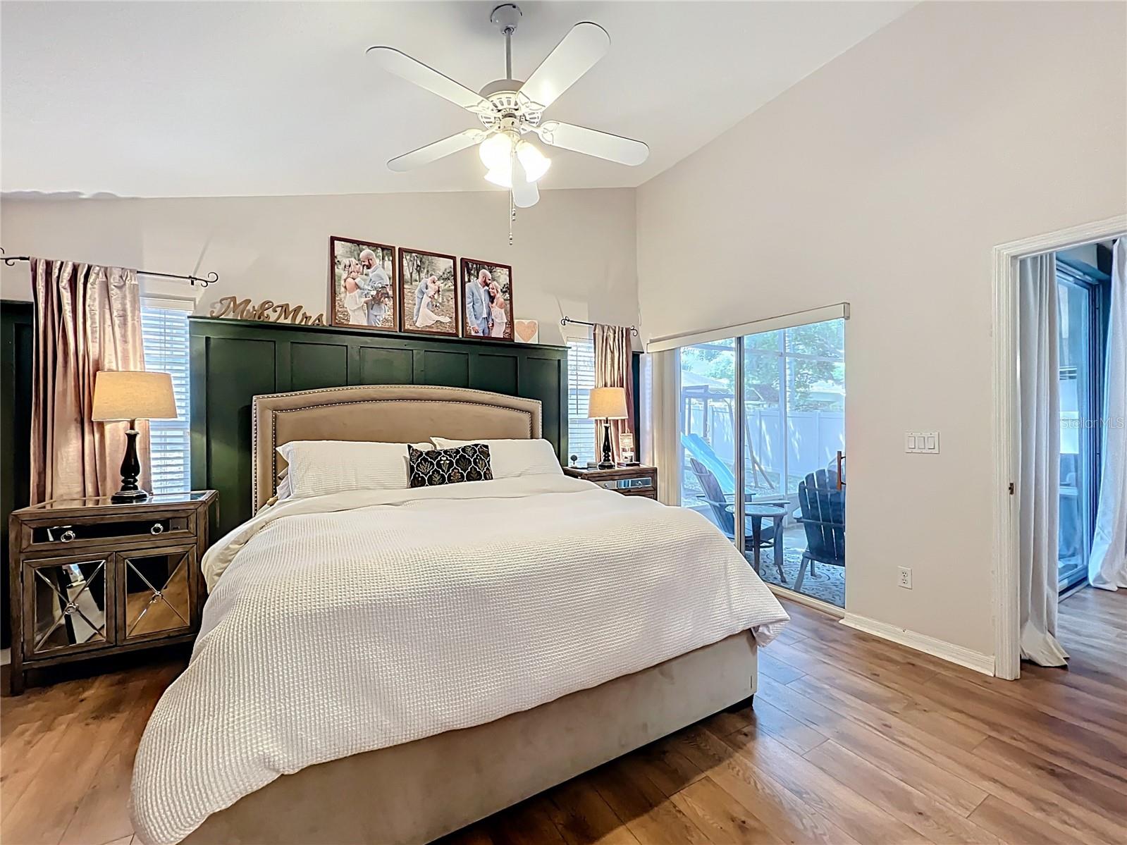 CEDAR GLEN OF ALOMA WOODS - Residential