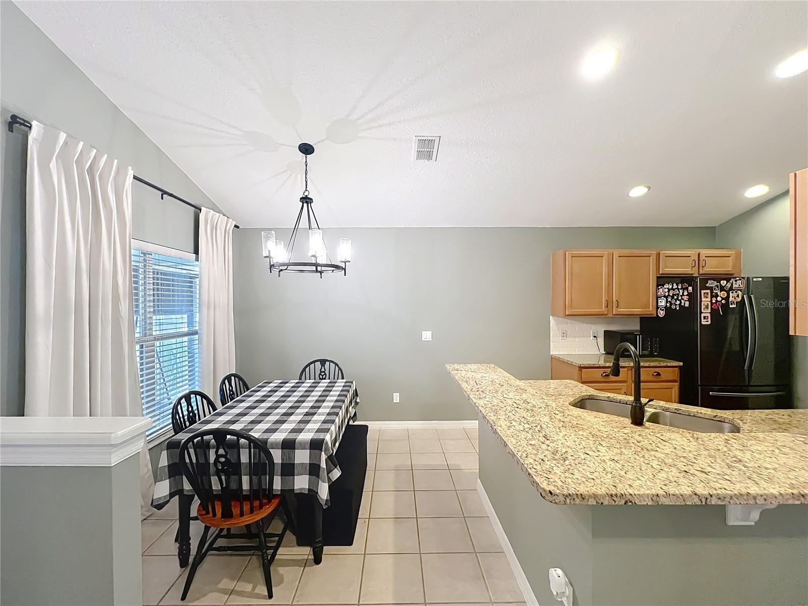 CEDAR GLEN OF ALOMA WOODS - Residential