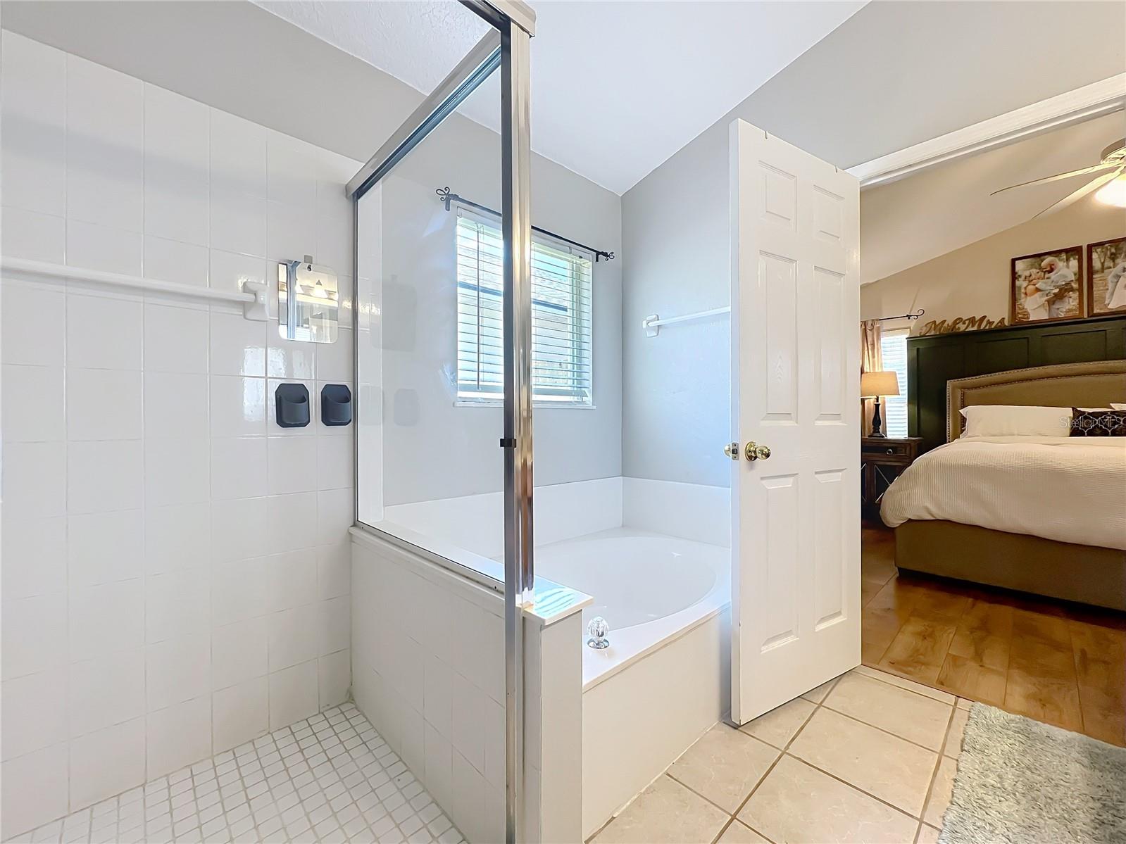 CEDAR GLEN OF ALOMA WOODS - Residential