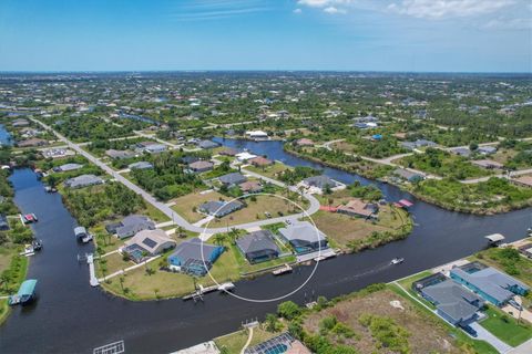 A home in PORT CHARLOTTE