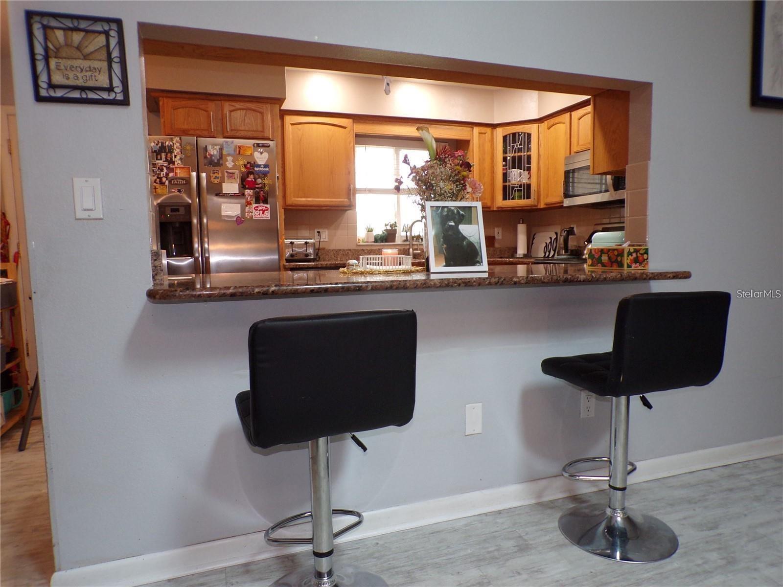 LAKES UNIT II PH I SEC I THE - Residential