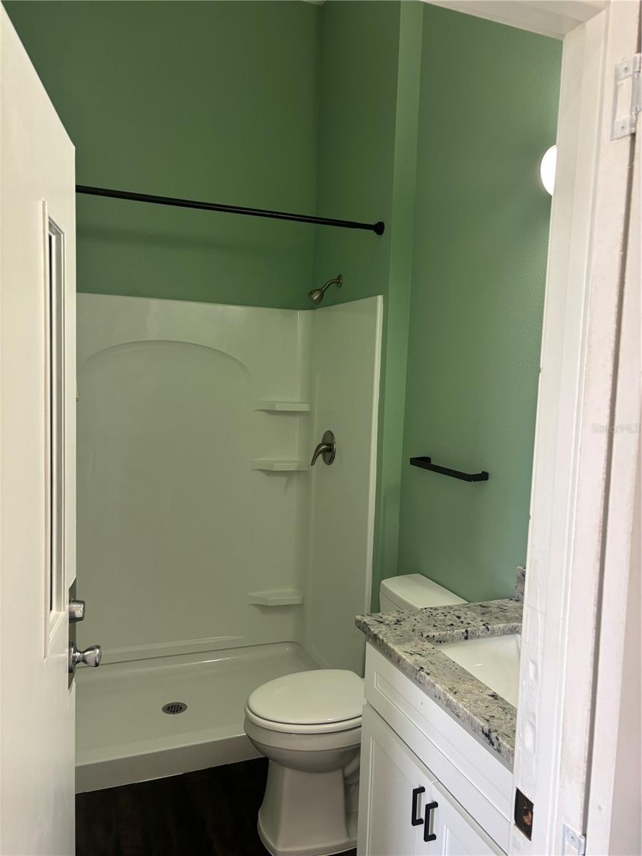 RICHS ADD DELAND - Residential Lease