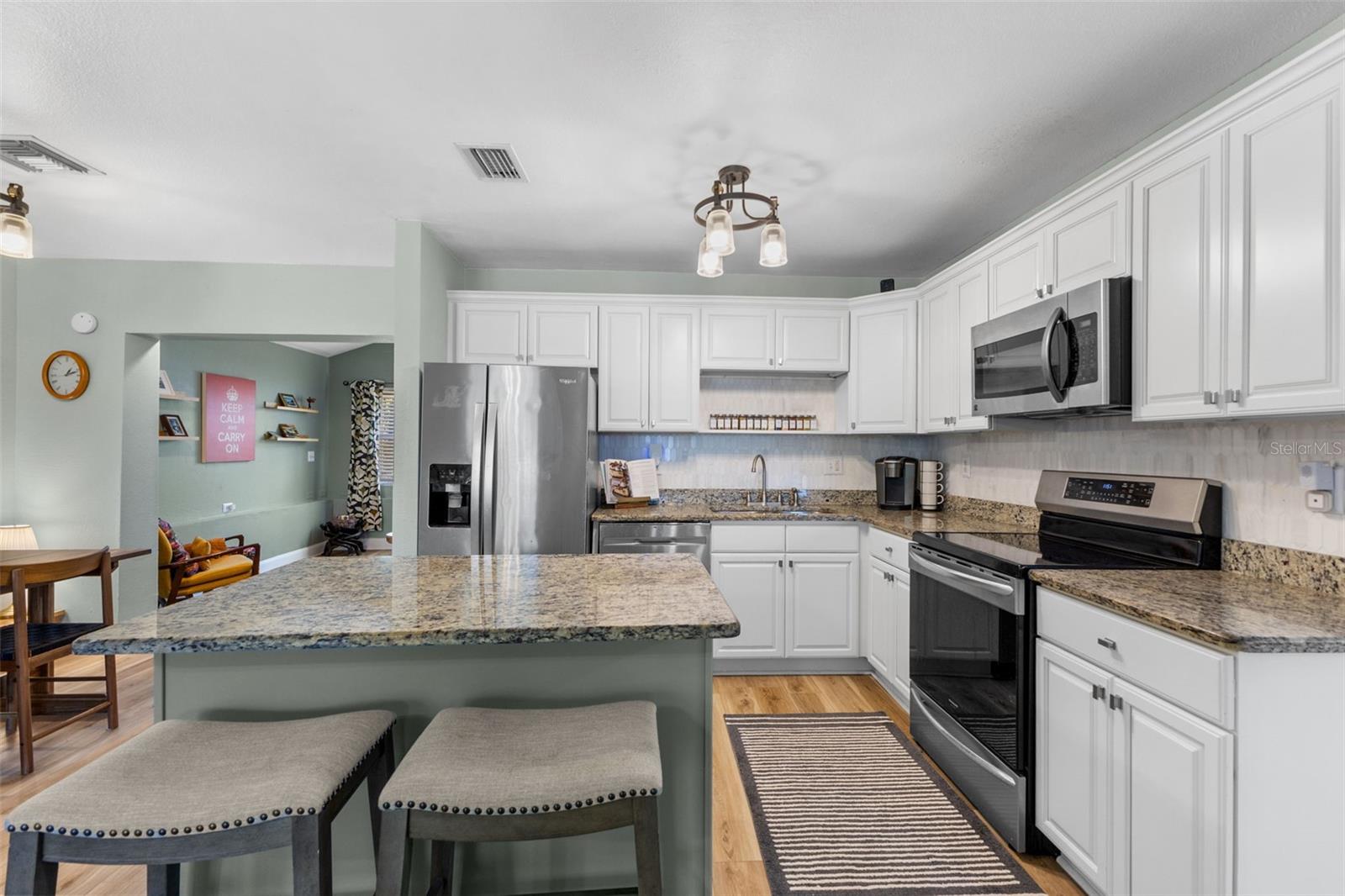 2047 POWDERHORN DRIVE