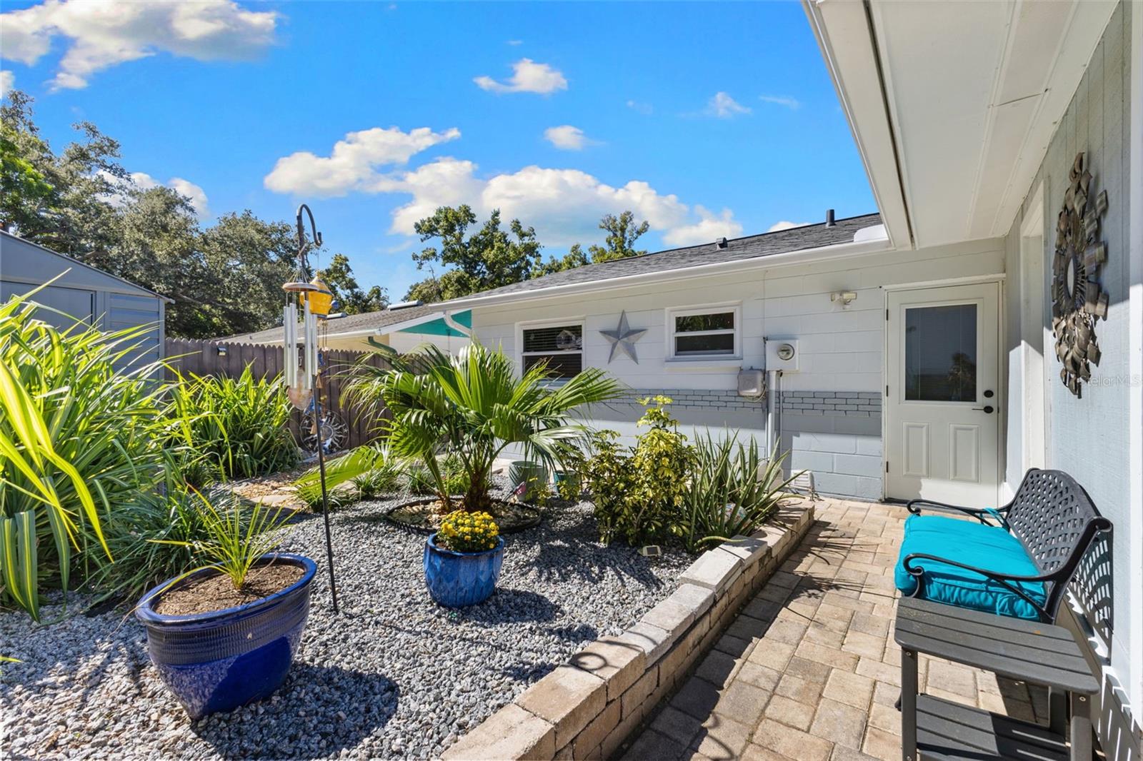 2047 POWDERHORN DRIVE