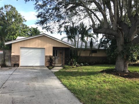 Photo of 2431 Doud Street, Sarasota, FL 34231 (MLS # A4684868)