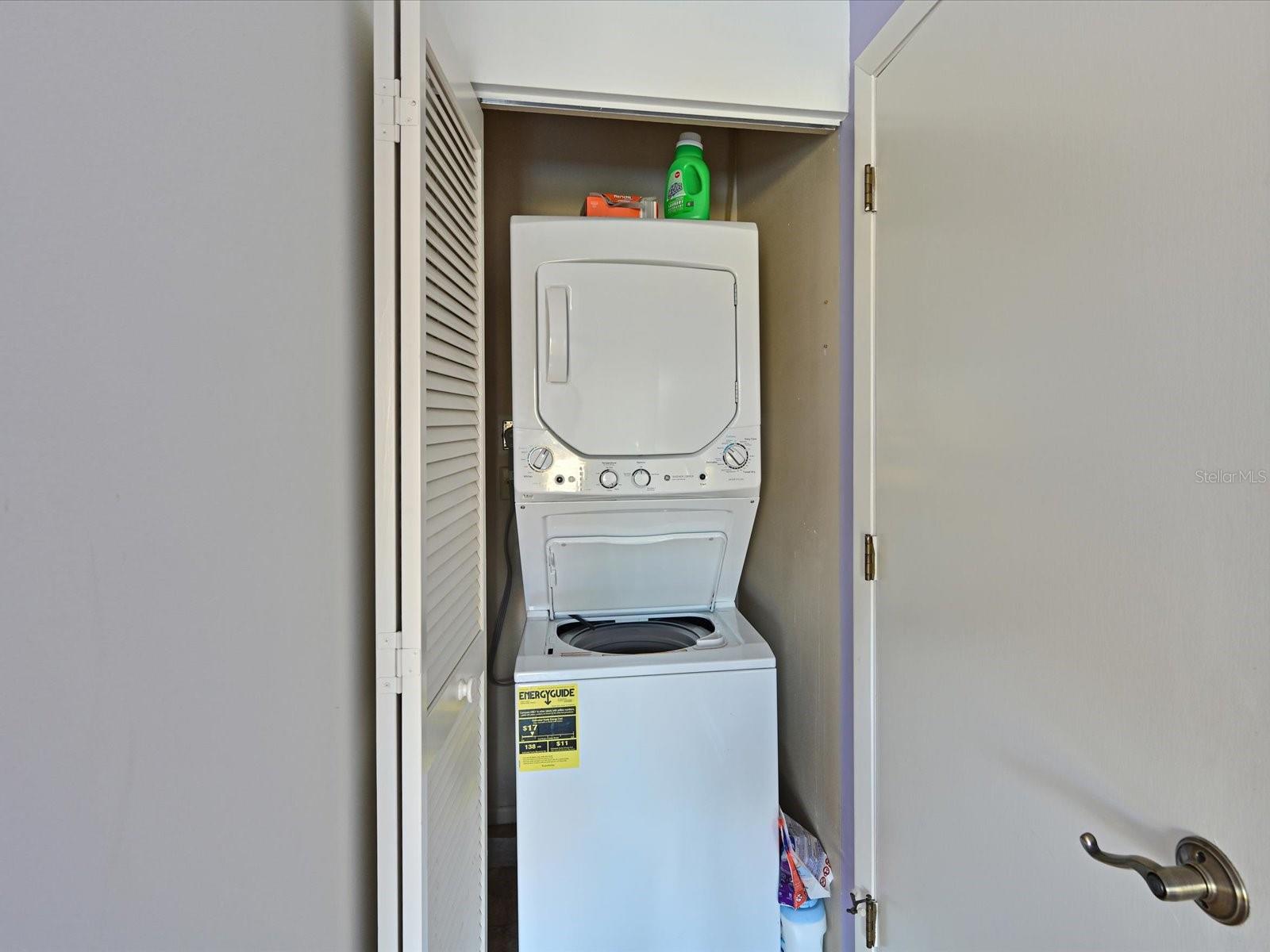 THE LAKES - Residential