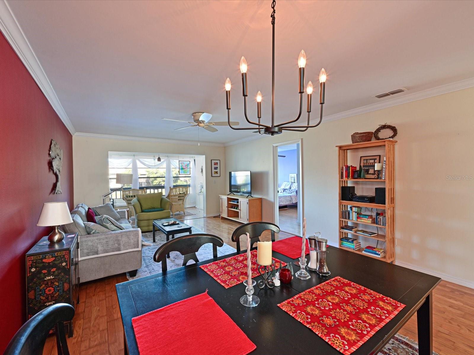 THE LAKES - Residential