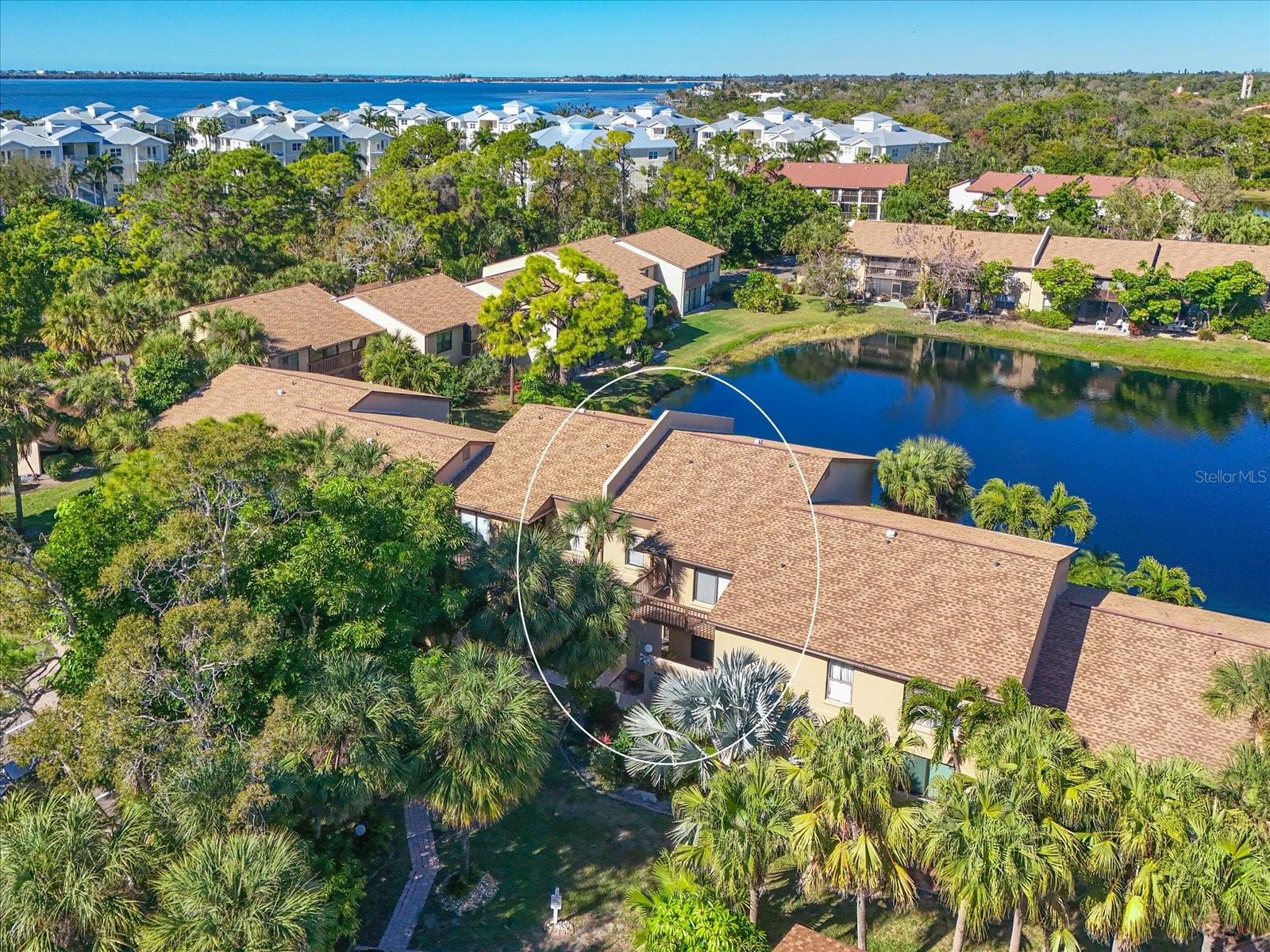 THE LAKES - Residential