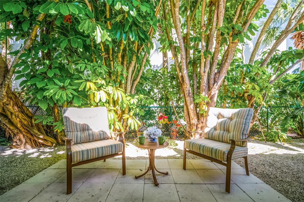 SIESTA REV OF - Residential