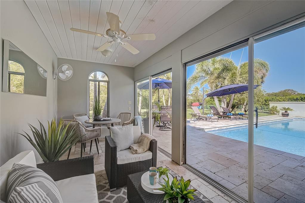 SIESTA REV OF - Residential