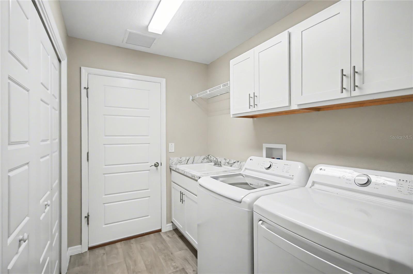 OXFORD OAKS PH 2 - Residential