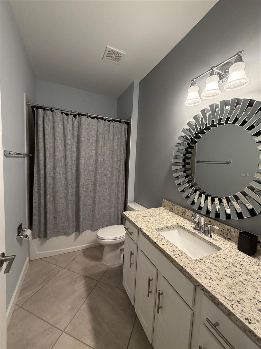 LORRAINE LAKES PH I - Residential