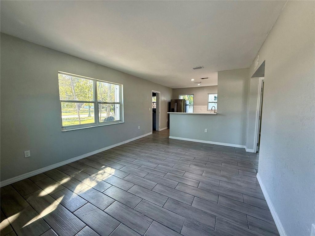 Photo of 721 N Osprey Avenue, Sarasota, FL 34236 (MLS # C7516593)