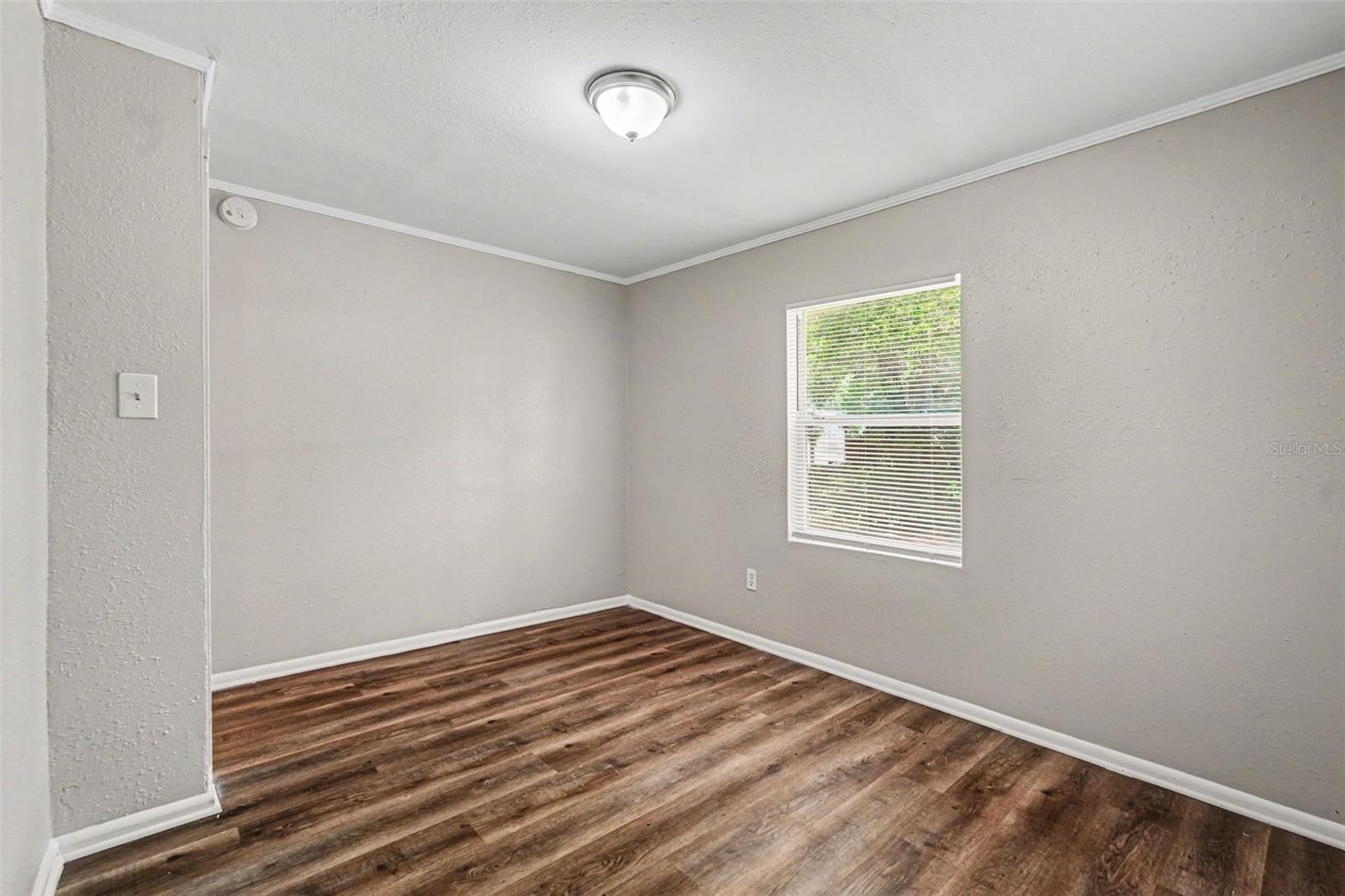 TUXEDO PARK - Residential