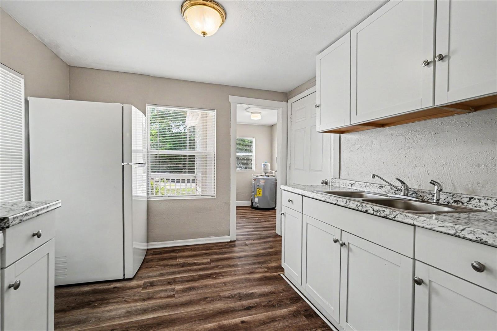 TUXEDO PARK - Residential